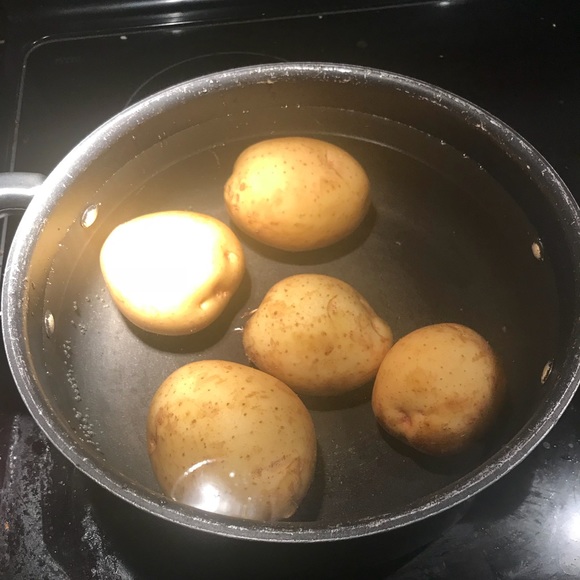 Meet your Posher, George - Picture 1 of 1